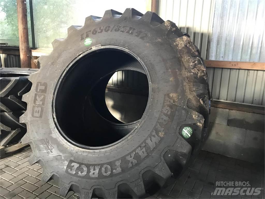 BKT 650/85R42 IF Колелета/Гуми
