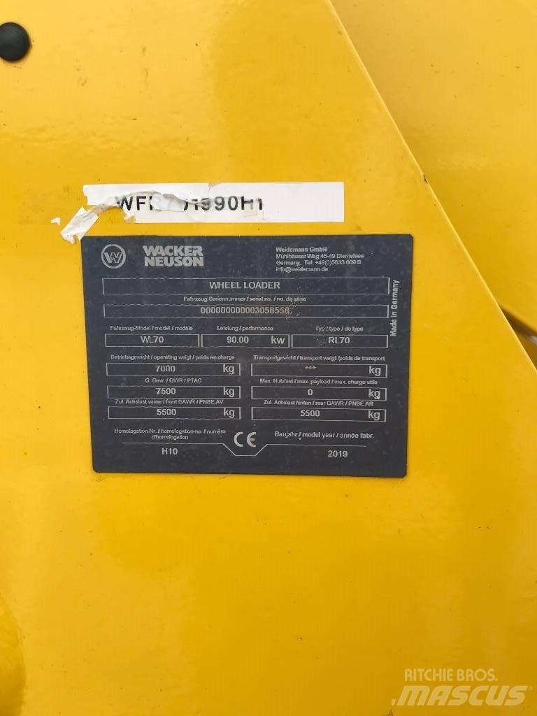 Wacker Neuson WL70 Челни товарачи и багери