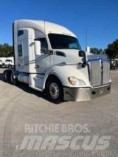Kenworth T680 Влекачи