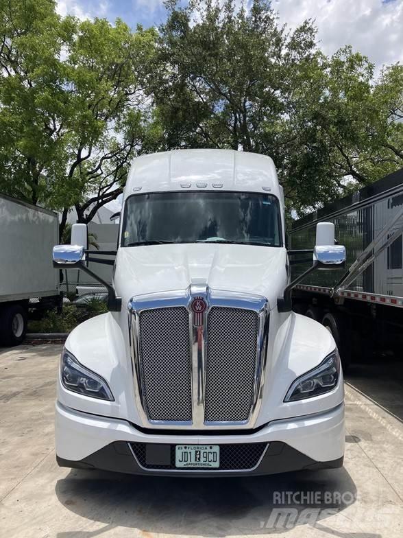 Kenworth T680 Влекачи