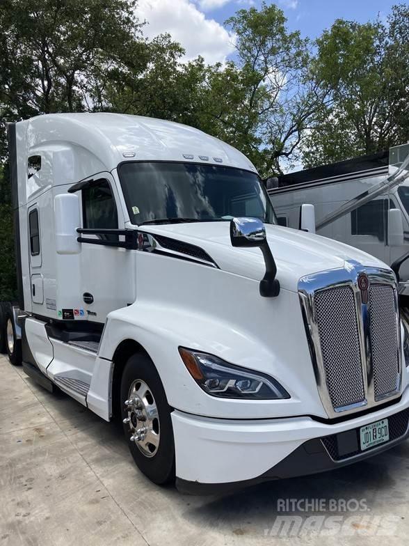 Kenworth T680 Влекачи
