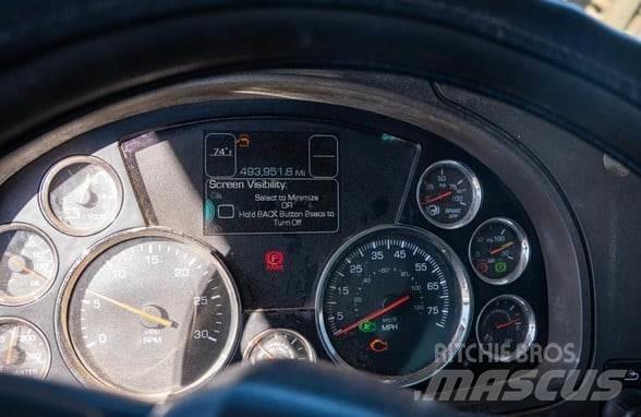 Kenworth T880 Самосвал