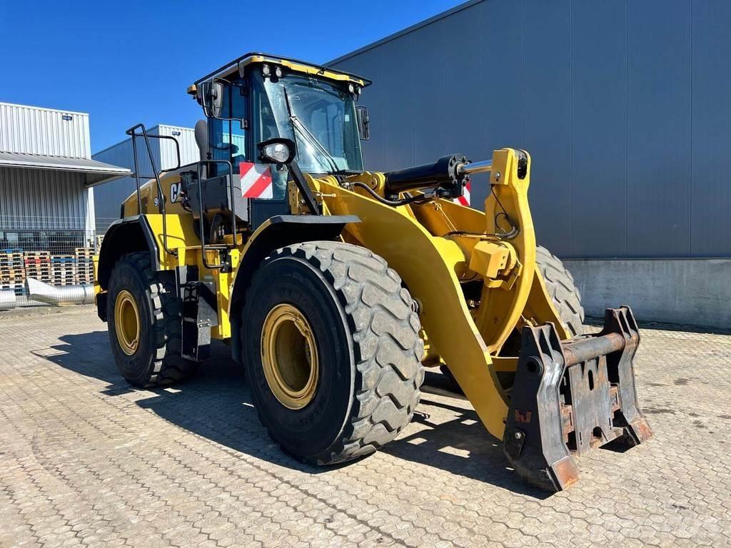 CAT 966-14 Колесни товарачи