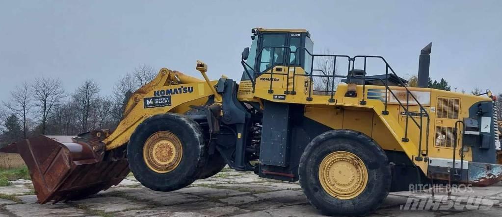 Komatsu WA 600-6 Колесни товарачи