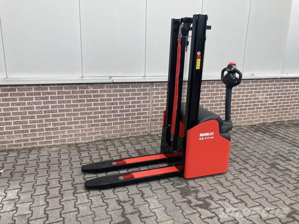 Manitou ES 410 Колички високоповдигачи с теглич