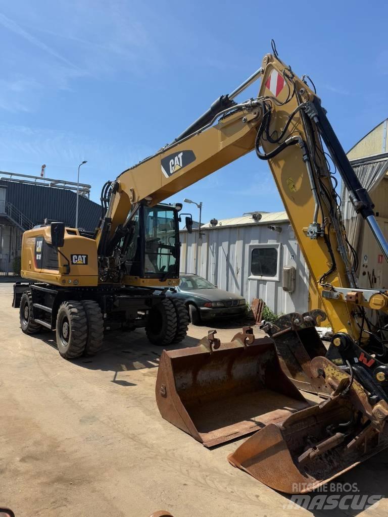 CAT M 318 F Колесни екскаватори