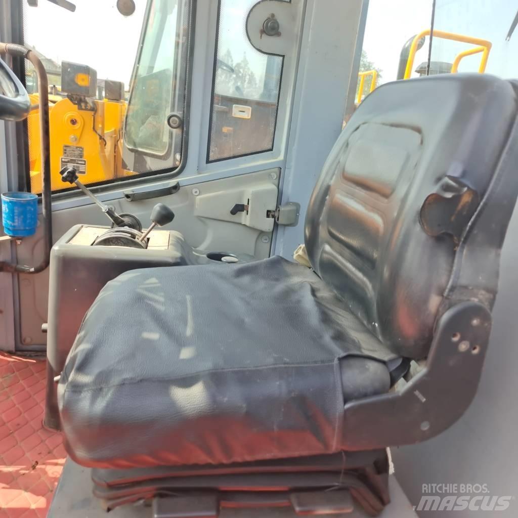 XCMG XS263J Еднобарабанни ролки
