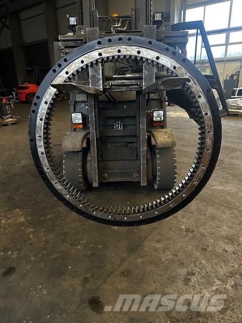 CAT M 316 BEARING Шаси