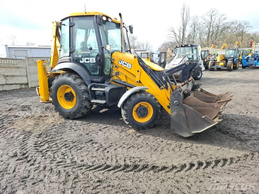JCB 3 CX Товарач със заден ексватор