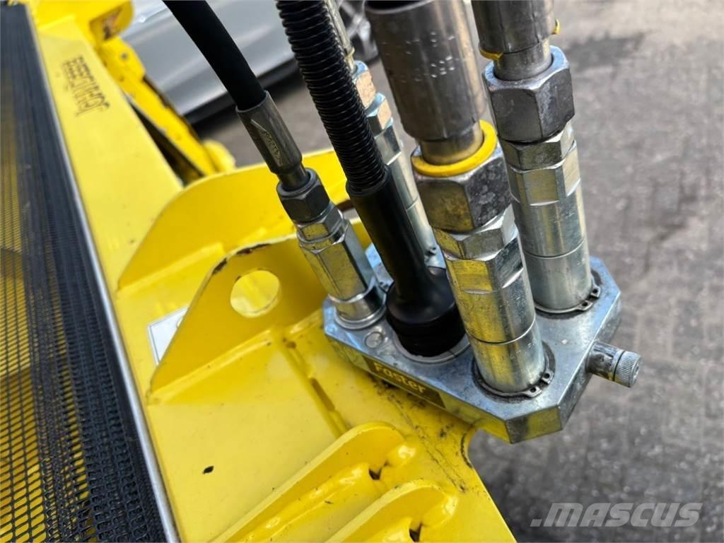 John Deere 30R Аксесоари за машини за сено и фураж
