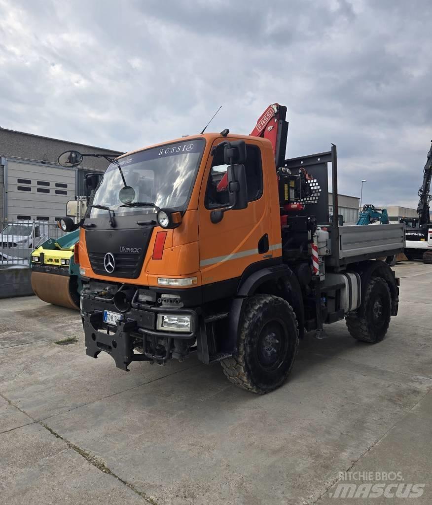 Unimog U20 Микробуси самосвали
