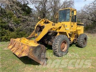 CAT 936 Колесни товарачи