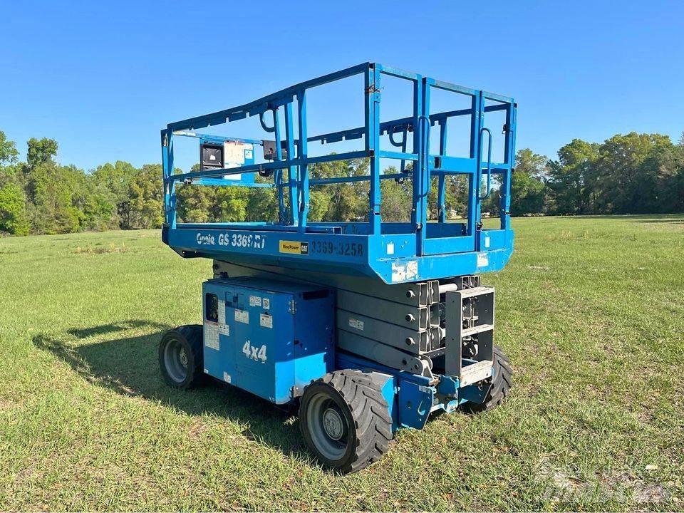 Genie GS 3369 RT Ножични работни платформи