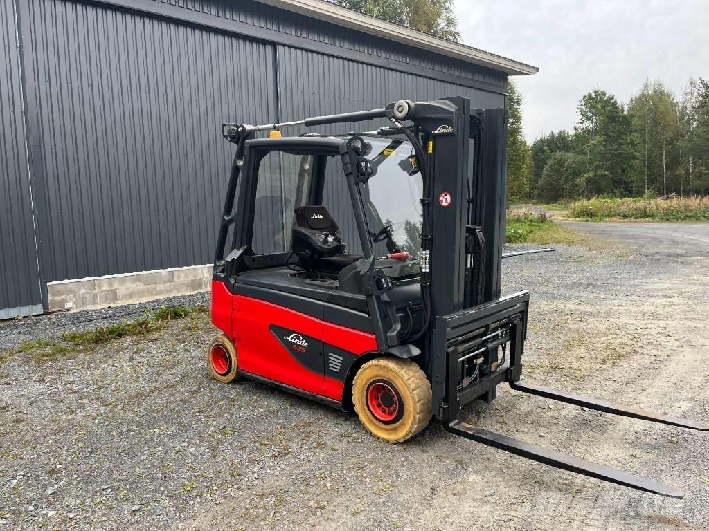 Linde E25L-01 Електрически вилични кари-повдигачи