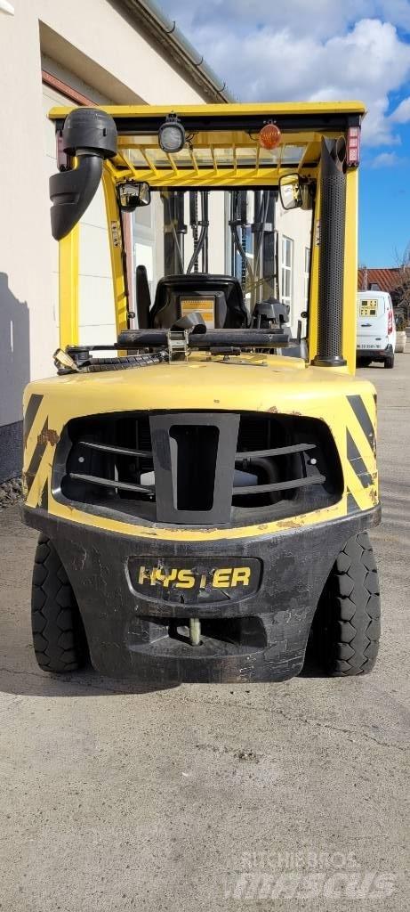 Hyster H 4.0 FT Камиони с АГУ