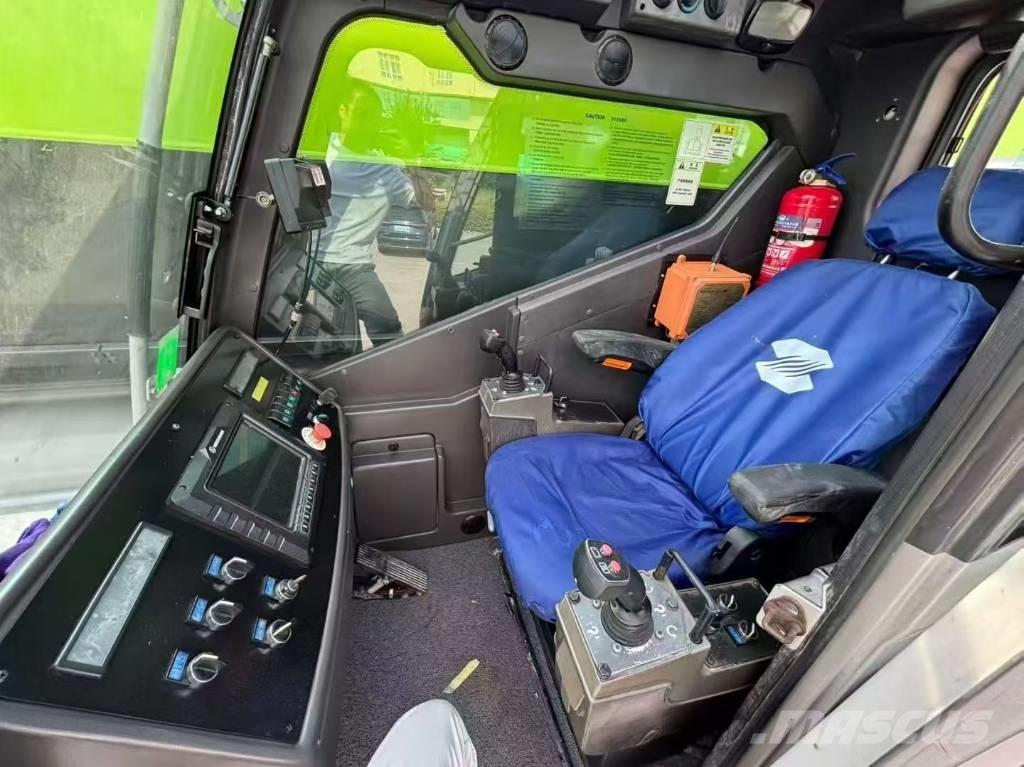 Zoomline 200v7 Всъдеходни кранове