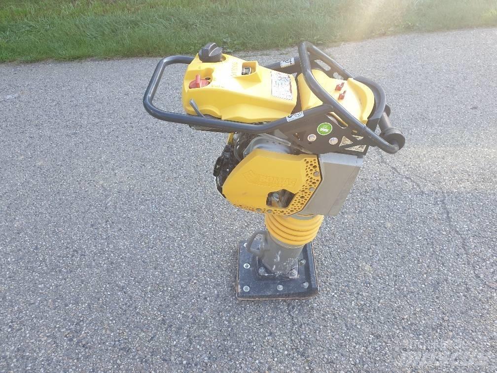 Bomag BT 65 Уплътнители за плочи
