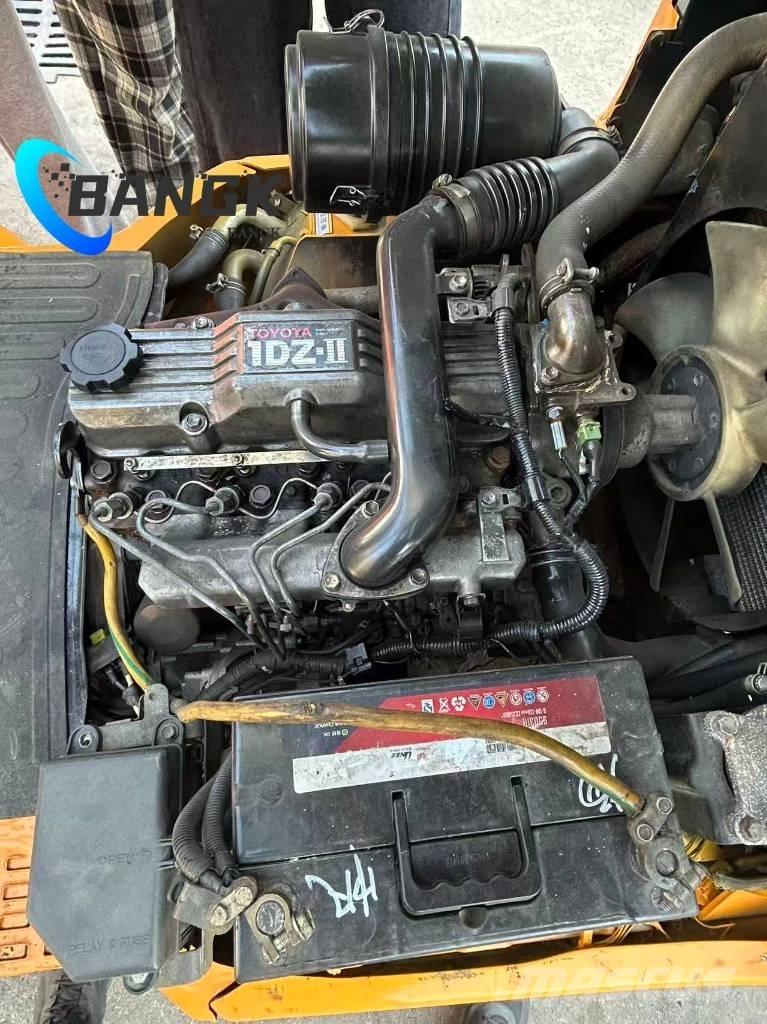 Toyota 15 Дизелови камиони