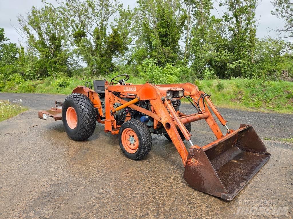 Kubota L 235 Компактни трактори