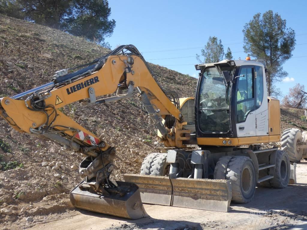 Liebherr A 912 Колесни екскаватори