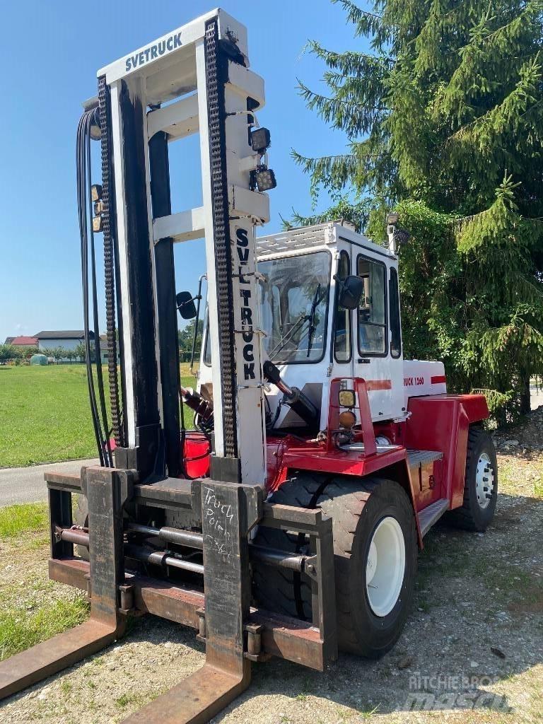 Svetruck 1260-30 Дизелови камиони