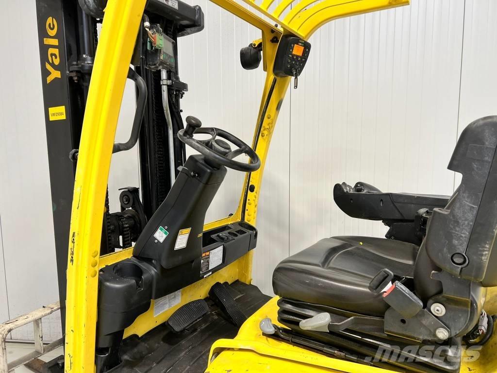 Hyster J3.0XN Електрически вилични кари-повдигачи