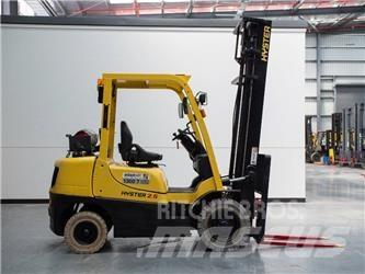 Hyster H2.5XT Камиони с АГУ
