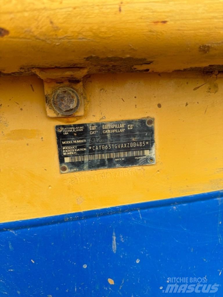 CAT 631 G Скрепери
