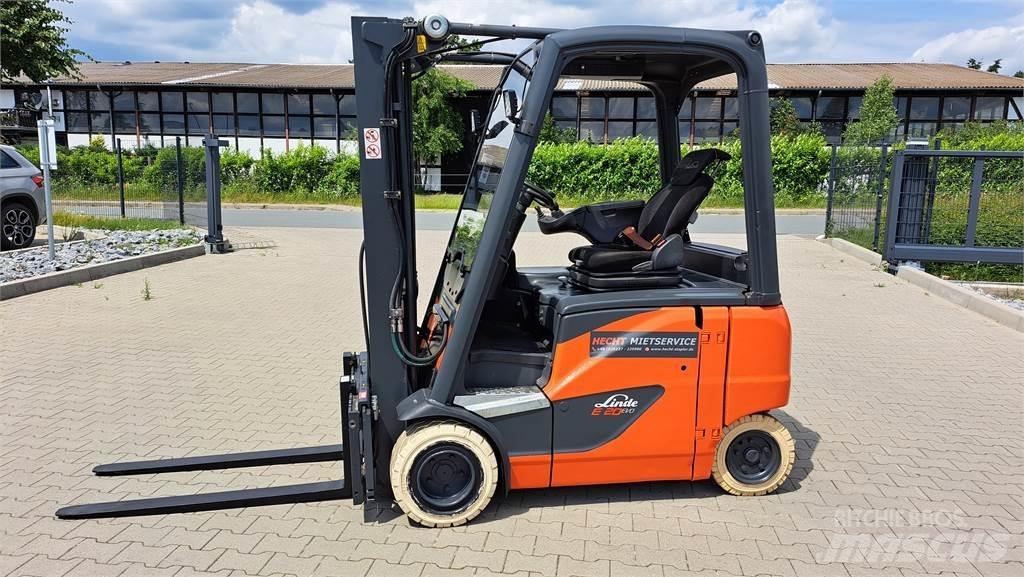 Linde E20PH-02 Електрически вилични кари-повдигачи
