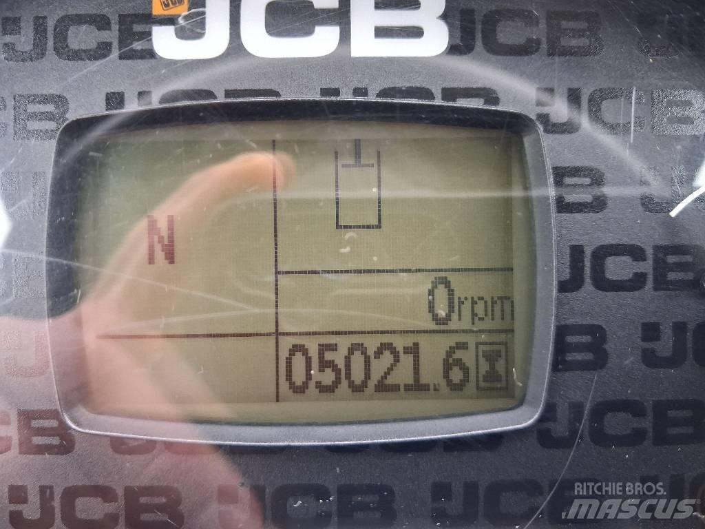 JCB 407 Колесни товарачи