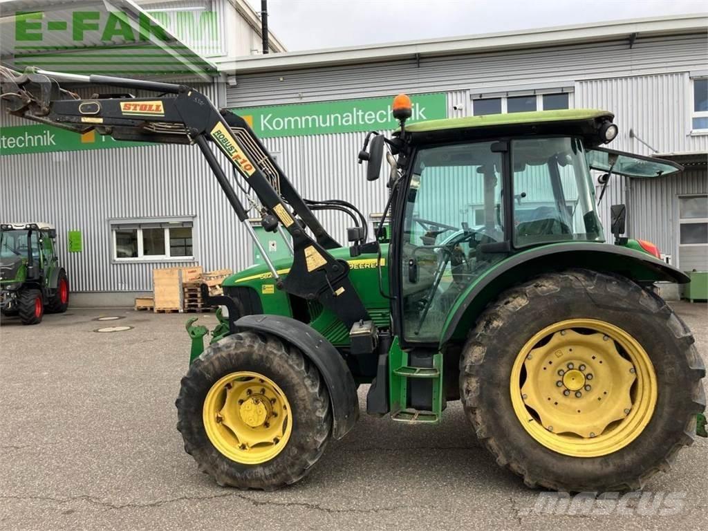John Deere 5820 Трактори