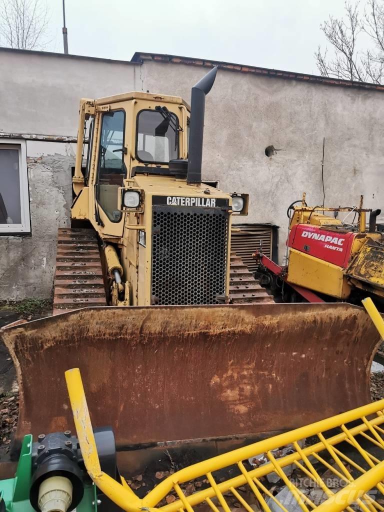 CAT D 4 H Верижни булдозери
