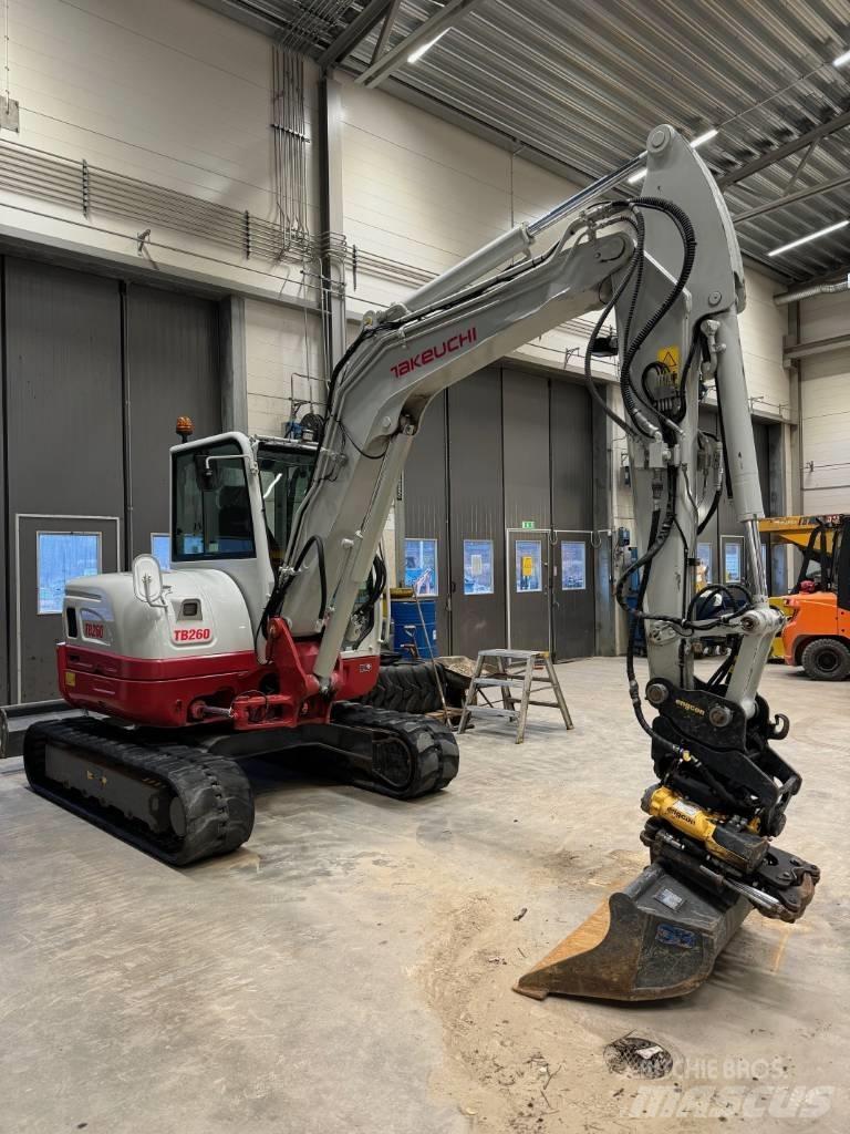 Takeuchi TB 260 Мини екскаватори < 7 т