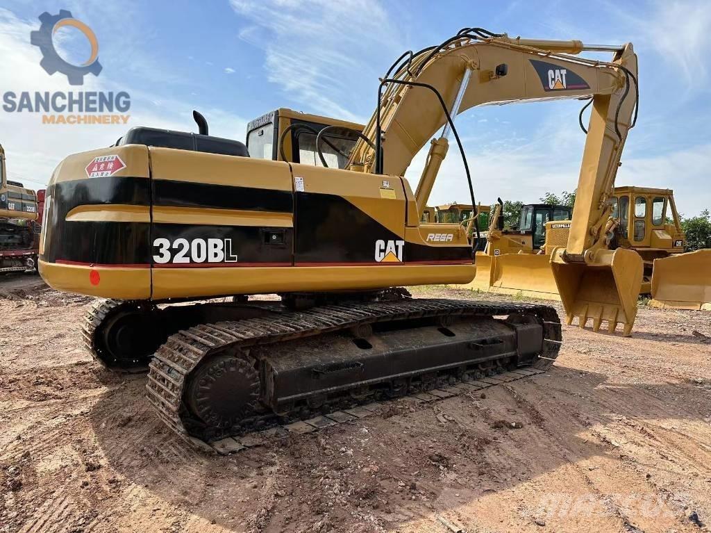 CAT 320B Верижен екскаватор