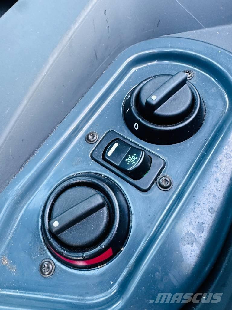 Avant 650 i Многофункционални товарачи