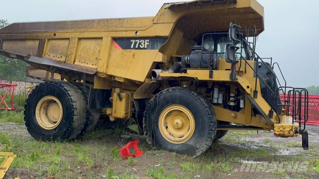 CAT 773 F Дъмпери/моторни превозни средства
