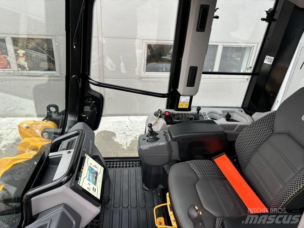 CAT 963 *MIETE/RENTAL Верижен товарач