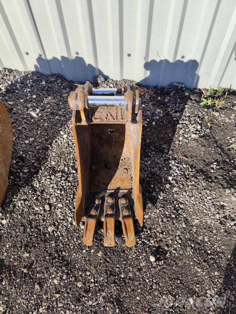 CAT 301.4 C Мини екскаватори < 7 т