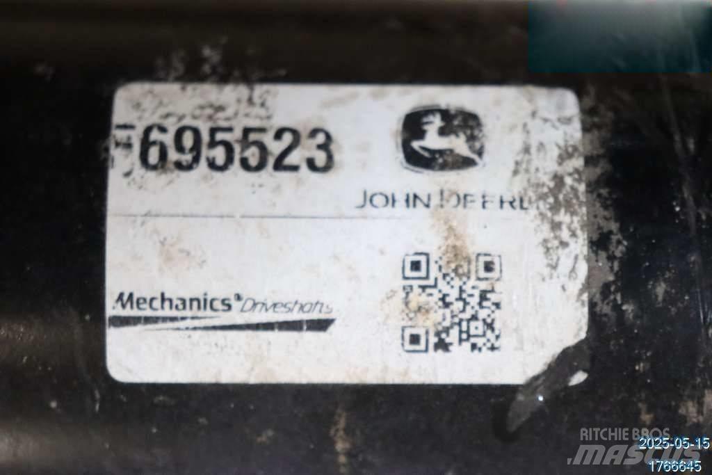 John Deere 1510G Форуардери