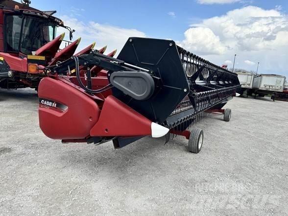 Case IH 3020 Глави за комбайн