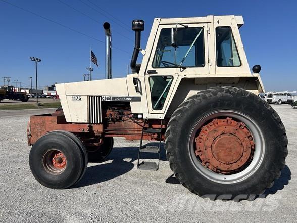 J I Case 1175 Трактори