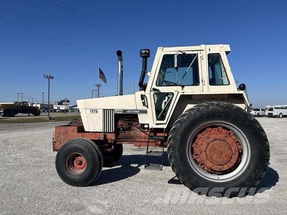 J I Case 1175 Трактори