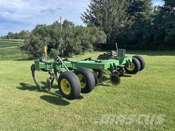 John Deere 915 Други машини за оран и аксесоари
