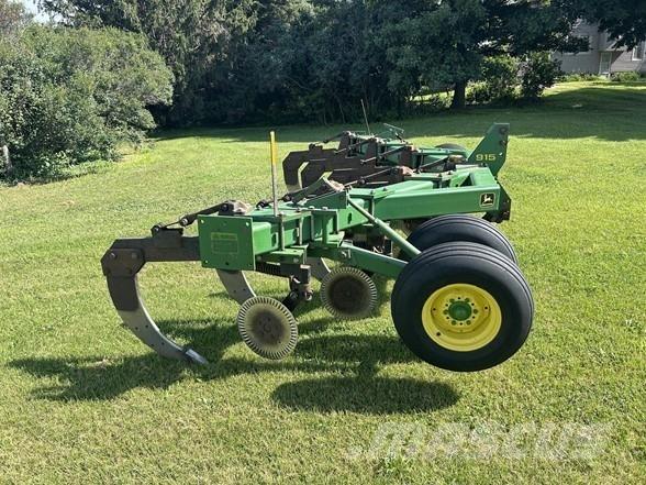 John Deere 915 Други машини за оран и аксесоари