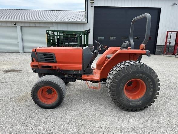 Kubota L4200 Трактори