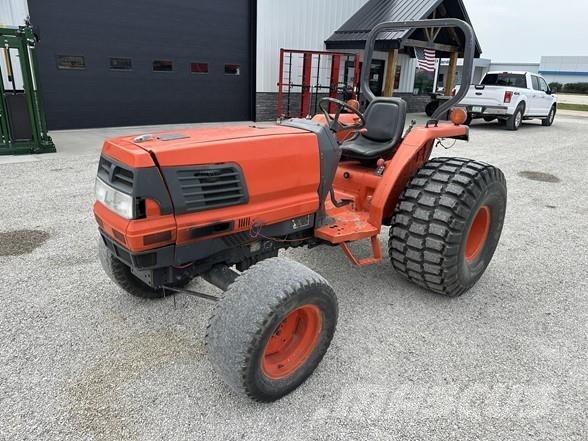 Kubota L4200 Трактори