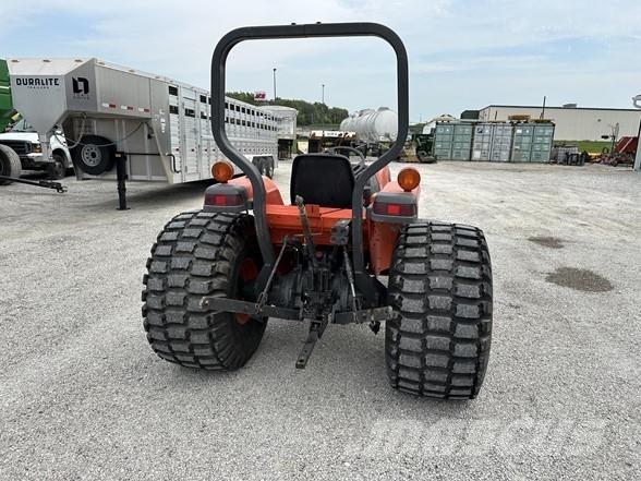 Kubota L4200 Трактори