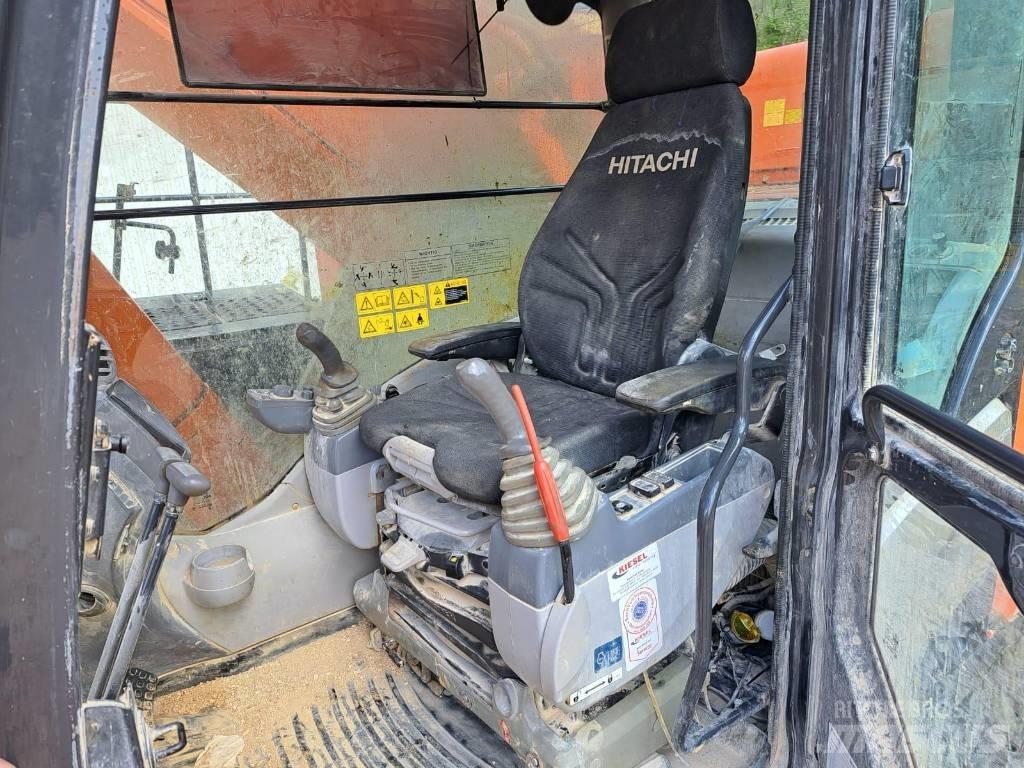 Hitachi ZX670ICH-5B Верижен екскаватор