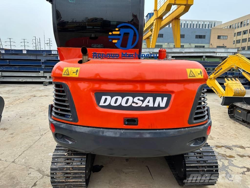 Doosan DX 60 Мини екскаватори < 7 т