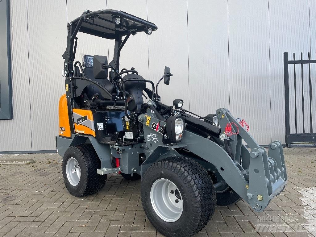 GiANT G1500 X-tra Многофункционални товарачи